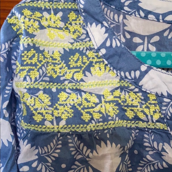 Girls Old Navy Blouse - Picture 2 of 3